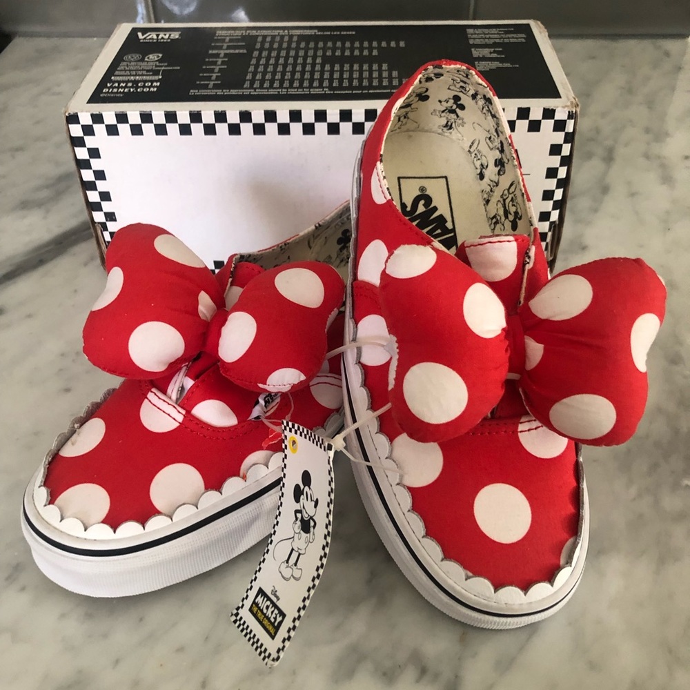 Authentic Vans Disney Minnie Bow slip ons